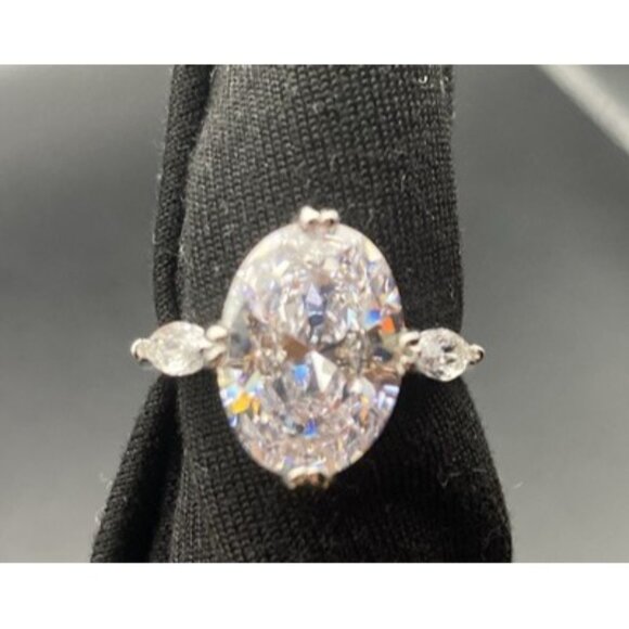 Sterling Jewelry - Engagement Wedding Ring BIG Oval Cubic Zirconia Solitaire  925 Silver Size 8.75